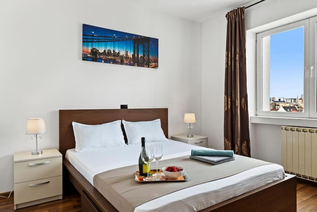 Bamboo Ultra Central Apartment Бухарест Экстерьер фото