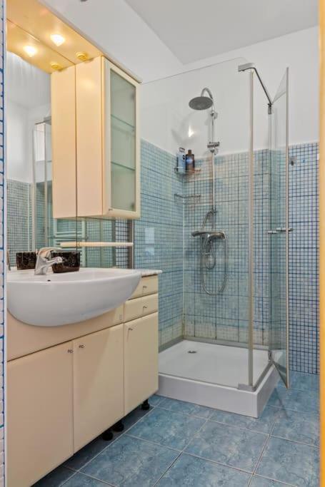 Bamboo Ultra Central Apartment Бухарест Экстерьер фото