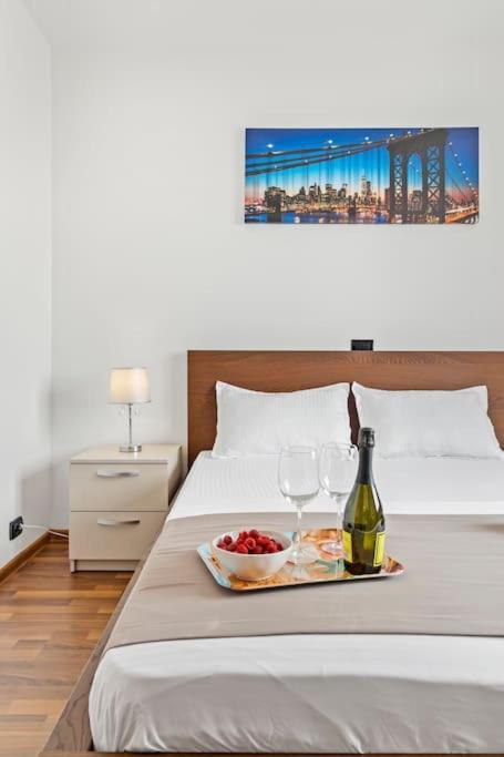 Bamboo Ultra Central Apartment Бухарест Экстерьер фото